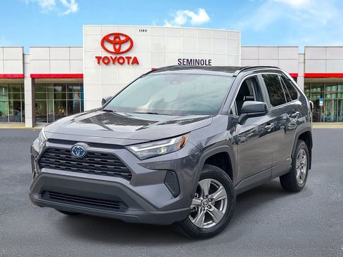 Used 2024 Toyota RAV4 LE AWD/4WD image 1