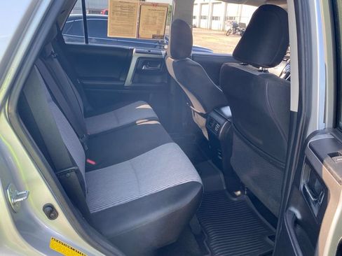 Used 2018 Toyota 4Runner SR5 RWD image 15