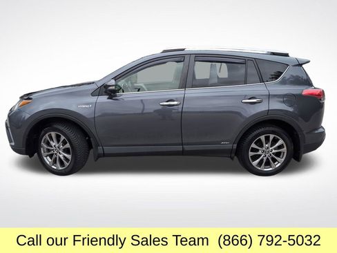 Used 2016 Toyota RAV4 Limited w/ Advanced Technology Package image 2