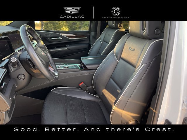 Used 2022 Cadillac Escalade Premium Luxury RWD image 24