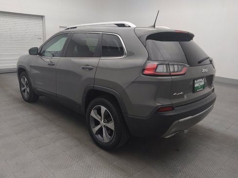 Used 2019 Jeep Cherokee Limited image 5