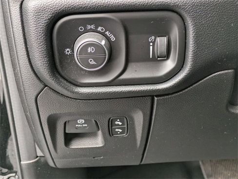 Certified 2020 RAM 1500 Big Horn image 13