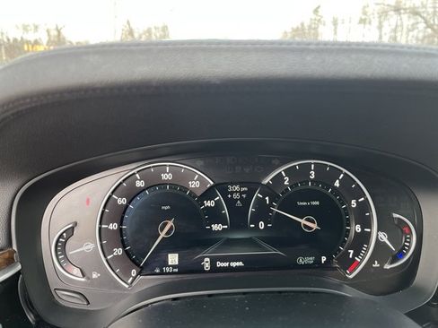 Used 2018 BMW 540i xDrive image 24