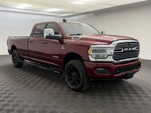Used 2023 RAM 3500 Laramie AWD/4WD image 7