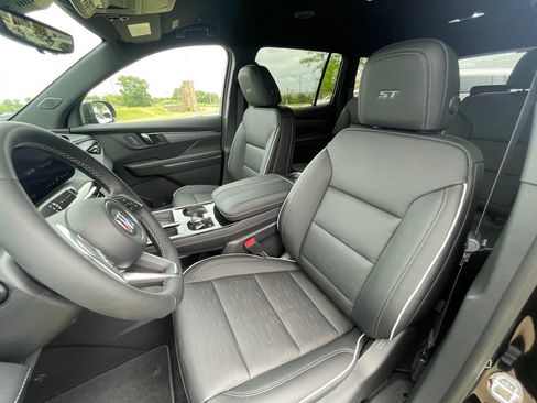 New 2026 Buick Enclave Sport Touring w/ Power Package FWD image 20
