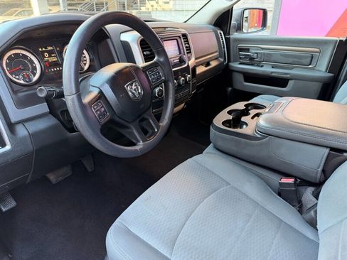 Used 2018 RAM 1500 Classic SLT image 8