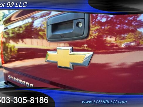 Used 2015 Chevrolet Silverado 1500 LTZ Z71 w/ LTZ Plus Package AWD/4WD image 31