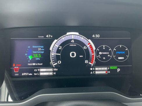 Certified 2025 Toyota Sequoia Platinum image 15