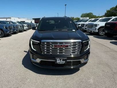 New 2026 GMC Acadia Denali w/ Super Cruise Package