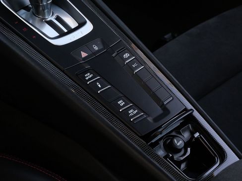 Used 2015 Porsche 911 GT3 w/ Carbon Interior Package image 13