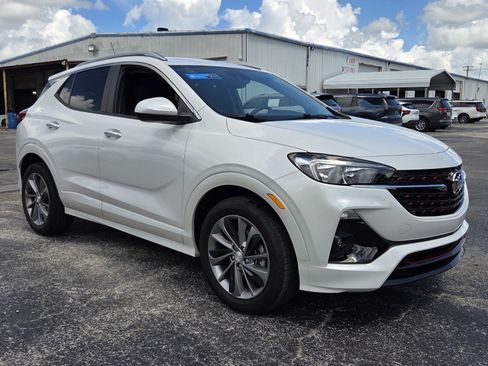Certified 2022 Buick Encore GX Select w/ Sport Touring Package FWD image 7
