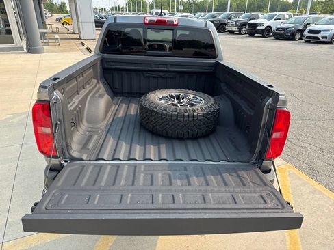 Used 2022 Chevrolet Colorado ZR2 AWD/4WD image 19