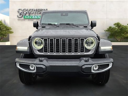 New 2025 Jeep Wrangler Sahara w/ Technology Group image 8