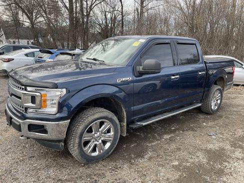 Used 2018 Ford F150 XLT w/ Equipment Group 302A Luxury image 2