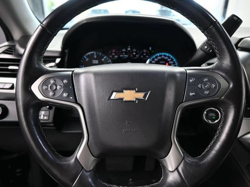 Used 2019 Chevrolet Tahoe Premier w/ Premier Plus Edition RWD image 16