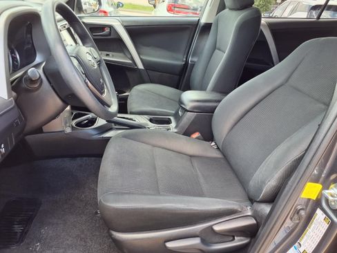 Used 2016 Toyota RAV4 LE AWD/4WD image 23