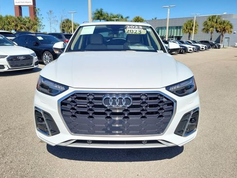 Certified 2023 Audi Q5 e Prestige w/ Prestige Package image 3