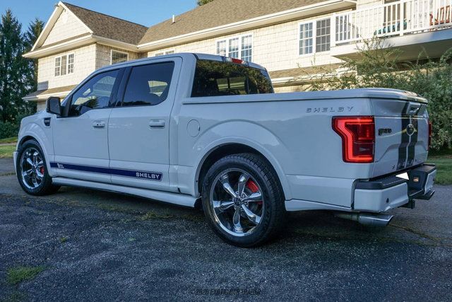 Used 2017 Ford F150 Lariat w/ Equipment Group 502A Luxury AWD/4WD image 4