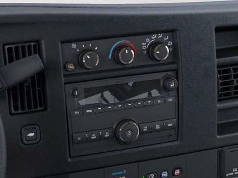 New 2026 GMC Savana 2500 w/ Driver Convenience Package image 20