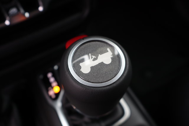 New 2026 Jeep Wrangler Unlimited Sahara AWD/4WD image 29