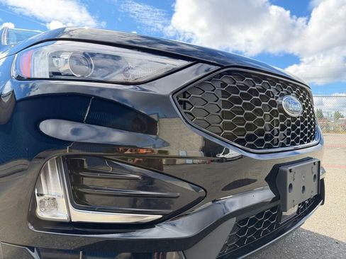 Used 2020 Ford Edge ST-Line w/ Cold Weather Package AWD/4WD image 33