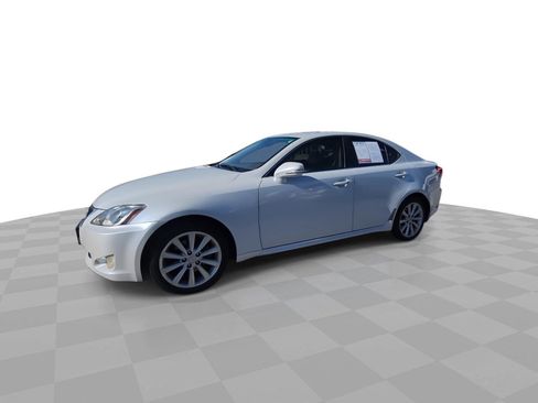 Used 2010 Lexus IS 250 AWD image 4