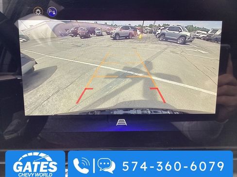 Used 2026 Chevrolet Equinox LT FWD image 16