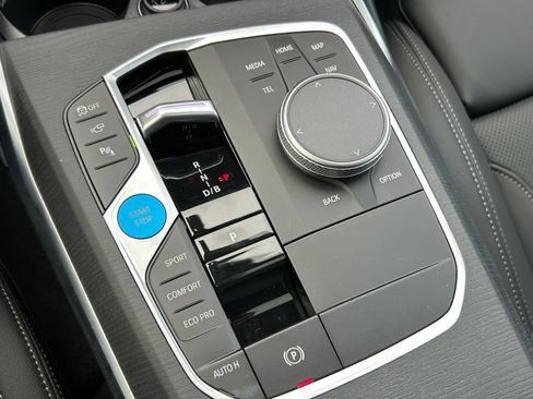 New 2026 BMW i4 eDrive40 w/ Premium Package RWD image 28