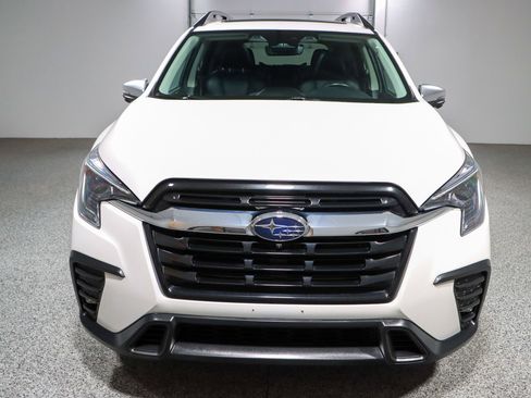 Used 2023 Subaru Ascent Limited w/ Technology Package AWD/4WD image 4