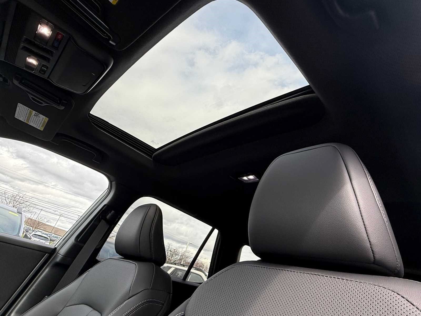 New 2026 Subaru Outback Limited AWD/4WD image 12