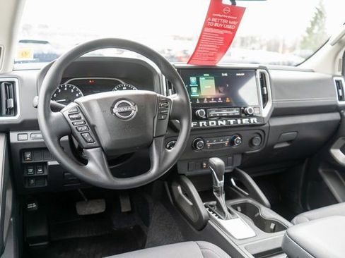 Certified 2025 Nissan Frontier SV AWD/4WD image 12