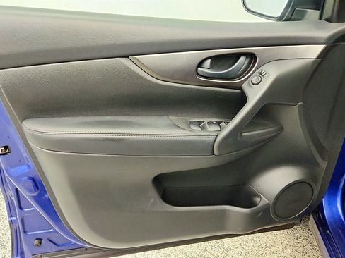 Used 2019 Nissan Rogue Sport S FWD image 10