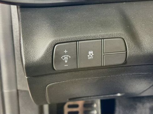 Certified 2025 Hyundai Elantra Sport FWD image 19