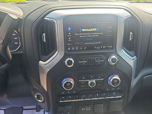 Used 2021 GMC Sierra 1500 SLT w/ SLT Premium Plus Package AWD/4WD image 26