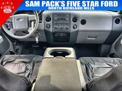 Used 2005 Ford F150 XLT AWD/4WD image 12