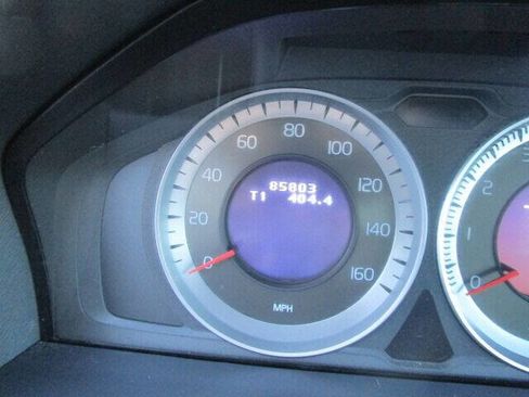 Used 2013 Volvo S60 T5 image 36