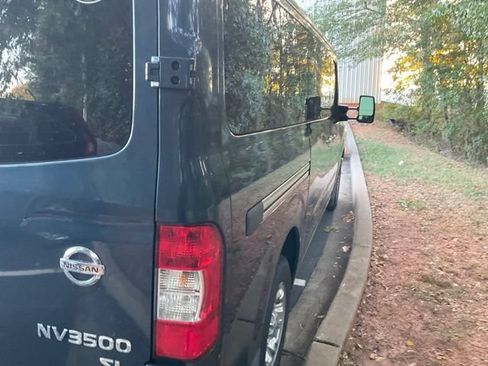 Used 2019 Nissan NV 3500 SL RWD image 6