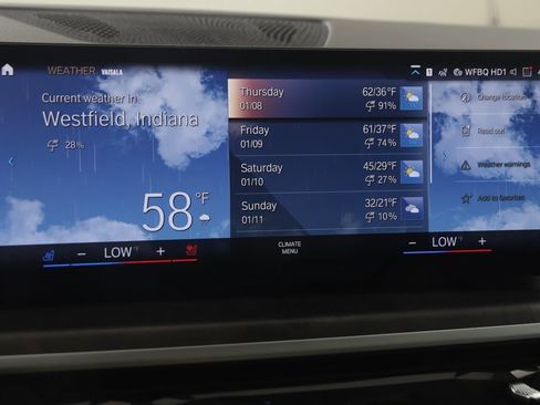 Used 2023 BMW X7 xDrive40i w/ Premium Package image 39