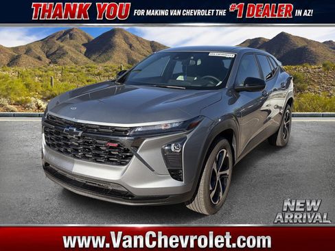 Used 2024 Chevrolet Trax RS FWD image 1
