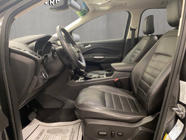 Used 2018 Ford Escape Titanium w/ Ford Safe & Smart Package AWD/4WD image 8