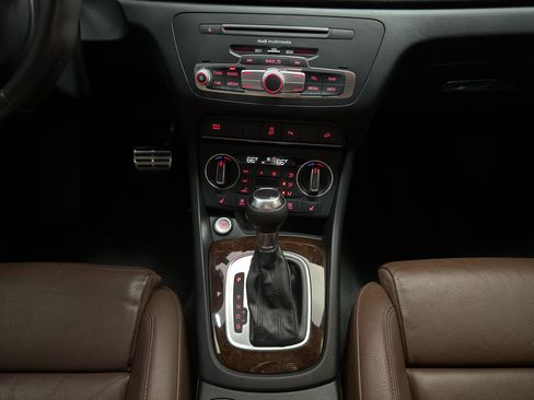 Used 2017 Audi Q3 2.0T Prestige w/ Prestige Package image 20