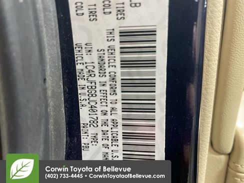 Used 2018 Jeep Grand Cherokee Limited image 28