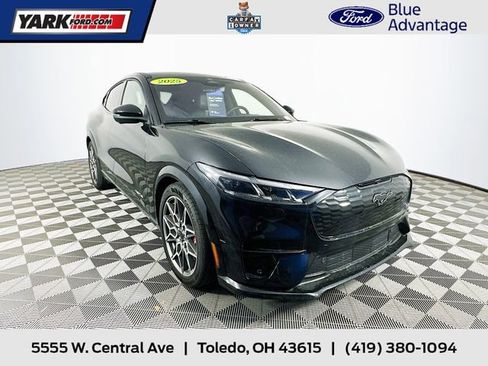Certified 2025 Ford Mustang Mach-E GT AWD/4WD image 1