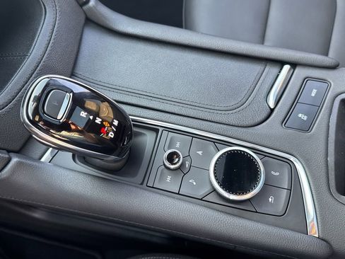 New 2025 Cadillac XT6 Sport w/ LPO, Onyx Lite Package image 23