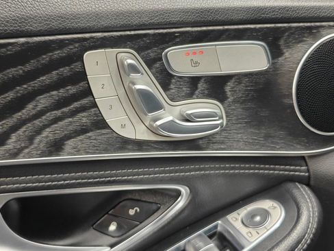 Used 2016 Mercedes-Benz C 300 4MATIC Sedan image 48