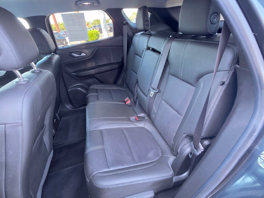 Used 2019 Chevrolet Blazer LT FWD image 12