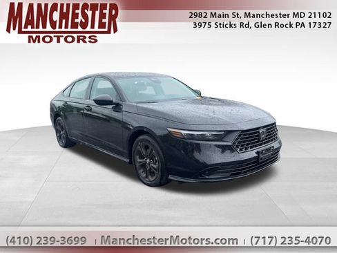 Used 2025 Honda Accord SE image 1