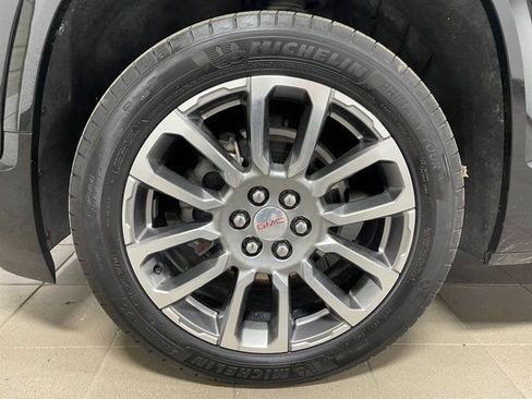 Used 2022 GMC Acadia Denali w/ GMC Pro Grade Package AWD/4WD image 7