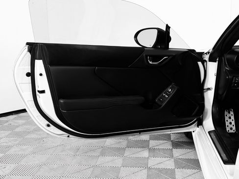 Used 2024 Subaru BRZ tS image 15