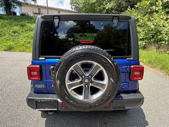 Used 2019 Jeep Wrangler Unlimited Sahara w/ LED Lighting Group AWD/4WD image 7